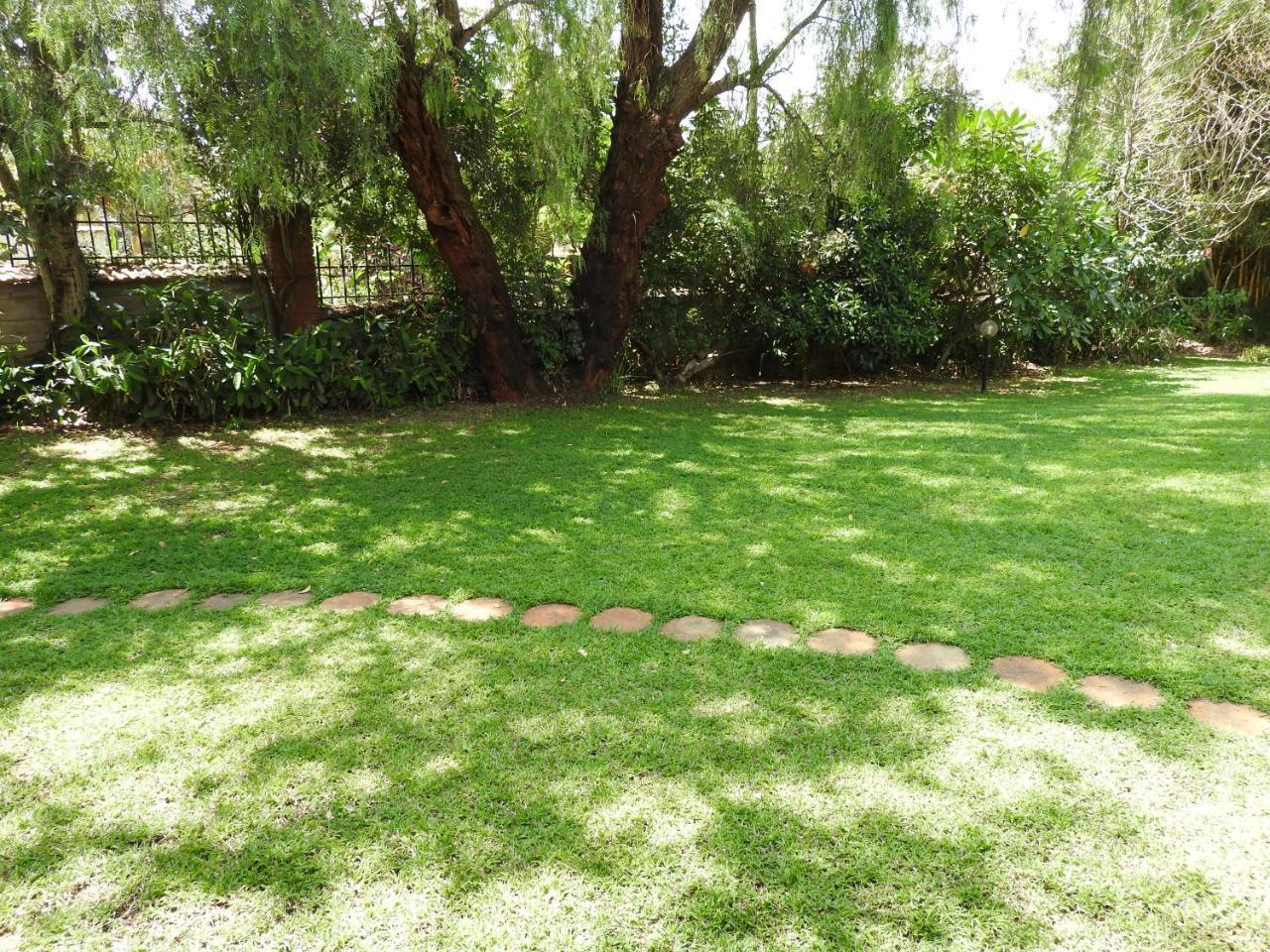 Magnolia Pine Bed & Breakfast Nairobi Exterior foto